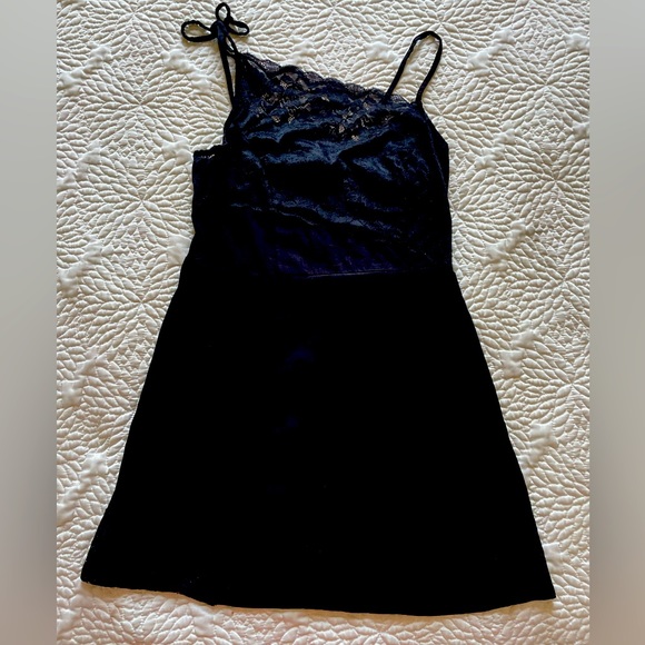 Intimately Free People Black Mini Slip Dress lace - Picture 2 of 9